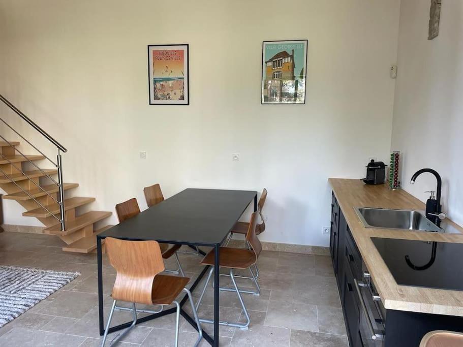 Villa D'Exception A 500 M De La Plage Merville-Franceville-Plage Εξωτερικό φωτογραφία